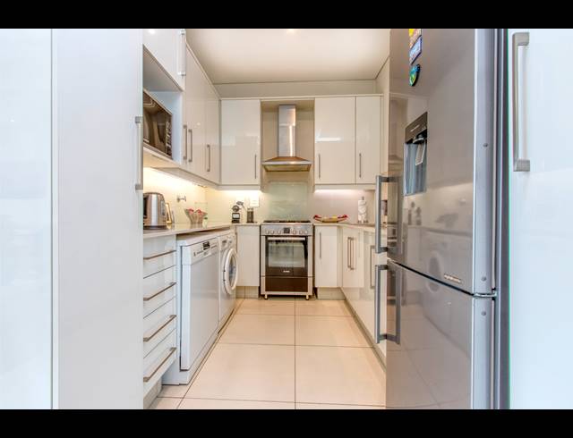 2 BEDROOM APARTMENT TO LET IN HYDE PARK